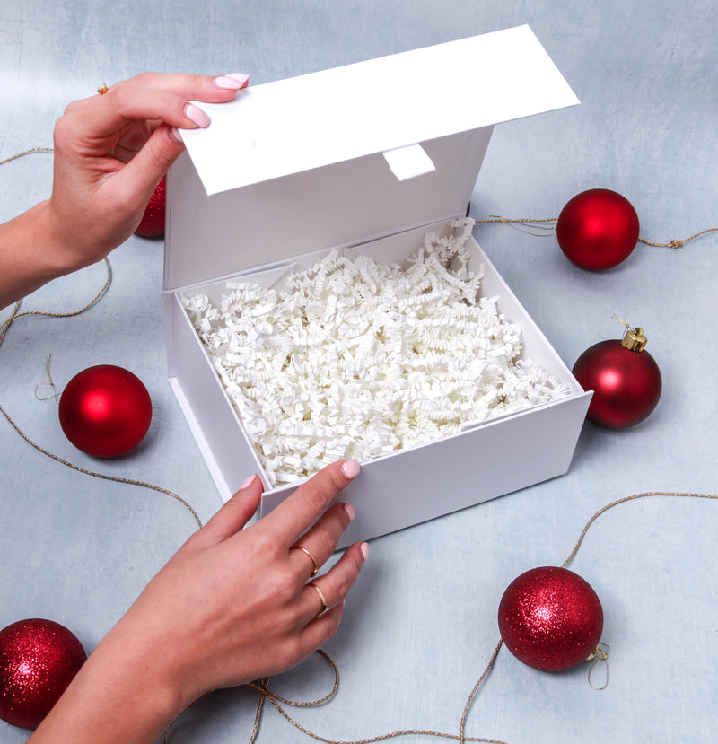 Gift Box Filling Paper Crinkle ZigZag Shredded Paper Packing Hamper Filler