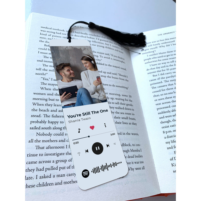 Personalised Metal Bookmark with Photo and Song Barcode: The Perfect Gift for Music Lovers and Book Lovers