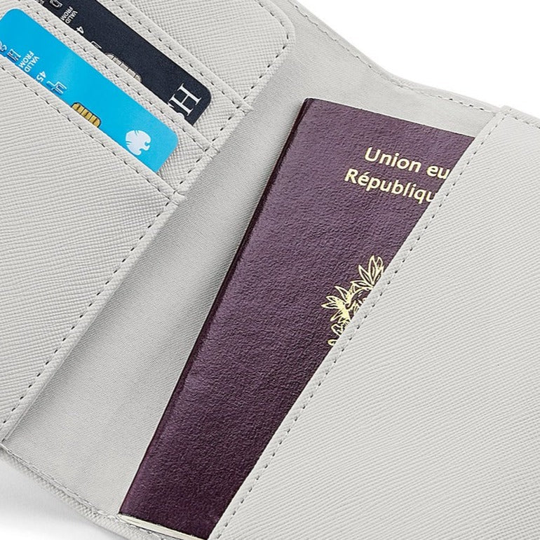 Mr and Mrs Personalised Passport Holders and Luggage Tags